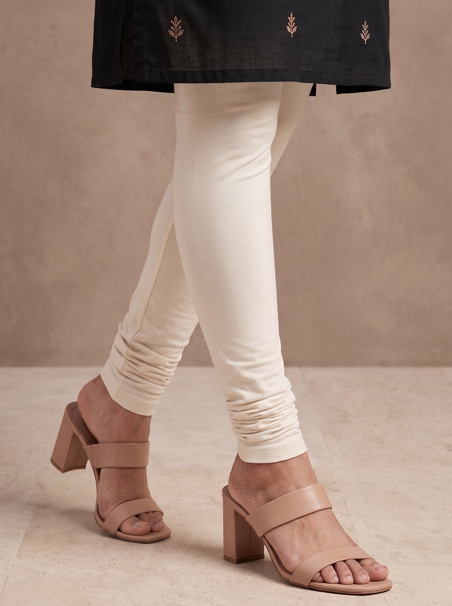 QT -  Churidar Leggings - Half White