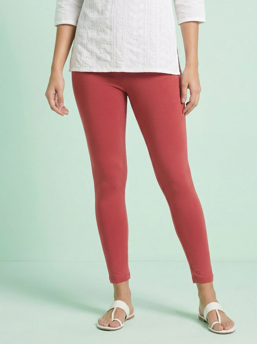 EMI - Ankle Length Livaeco™ Viscose Leggings - Poinsettia
